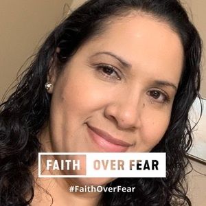 Meet your Posher, Alicia